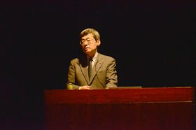 �V�c�E���NC�Z���^�[���̊�u��