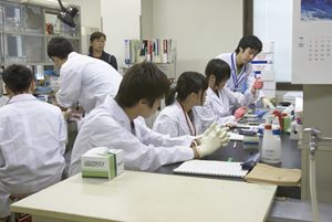 �ʐ^�P�@�}�C�N���s�y�b�g�̗��K