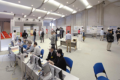 �p�l���W���ƃC���^�[�l�b�gDE���w�K