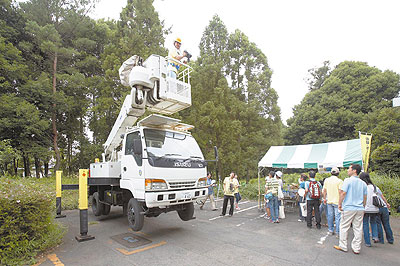 �n��15�����猩��M�̐��E