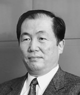 「埼玉県環境科学国際センター　総長（当時）　須藤　隆一」の写真