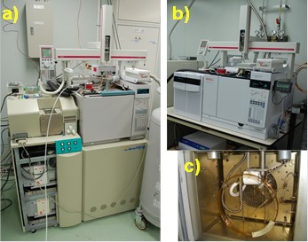 応用計測化学研究室の計測機器の写真