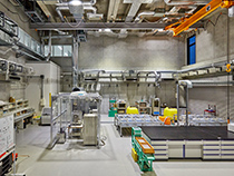 Material Cycles and Waste Treatment Verification Laboratory(Photo)