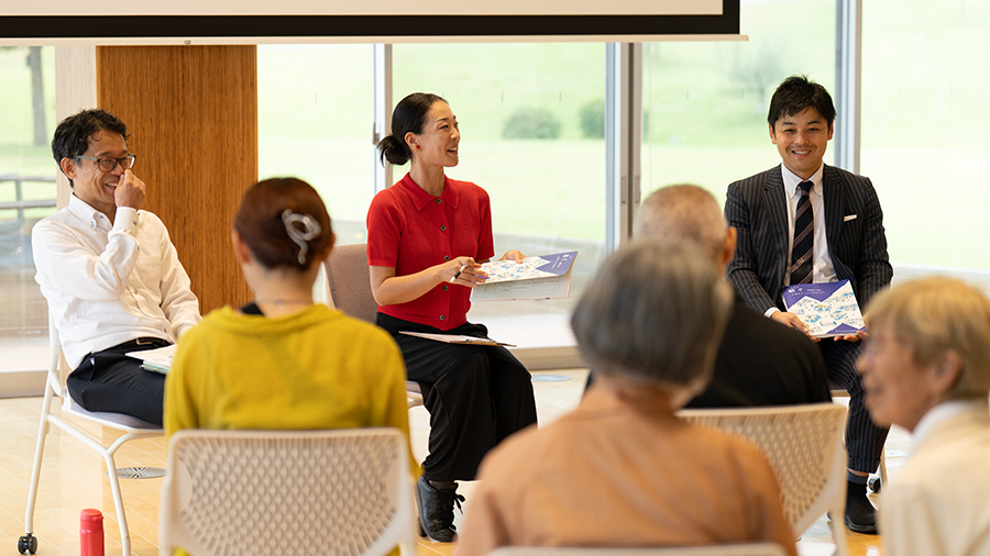 対話する3名の登壇者