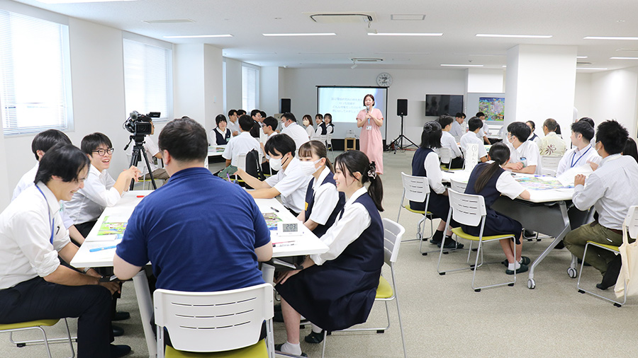 ワールドカフェの様子