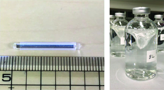 水質試料に含まれる化学物質を集める様子の図 （左：小さな撹拌子、右：回転時）
