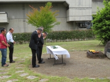 慰霊祭の様子の写真