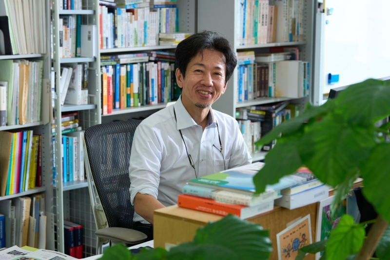 田崎室長の写真