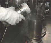 Coarse milling by a stamp mill