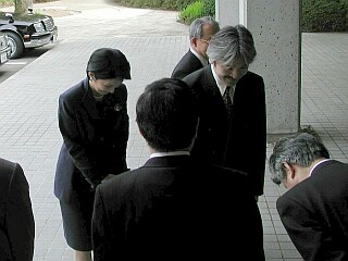 䒅